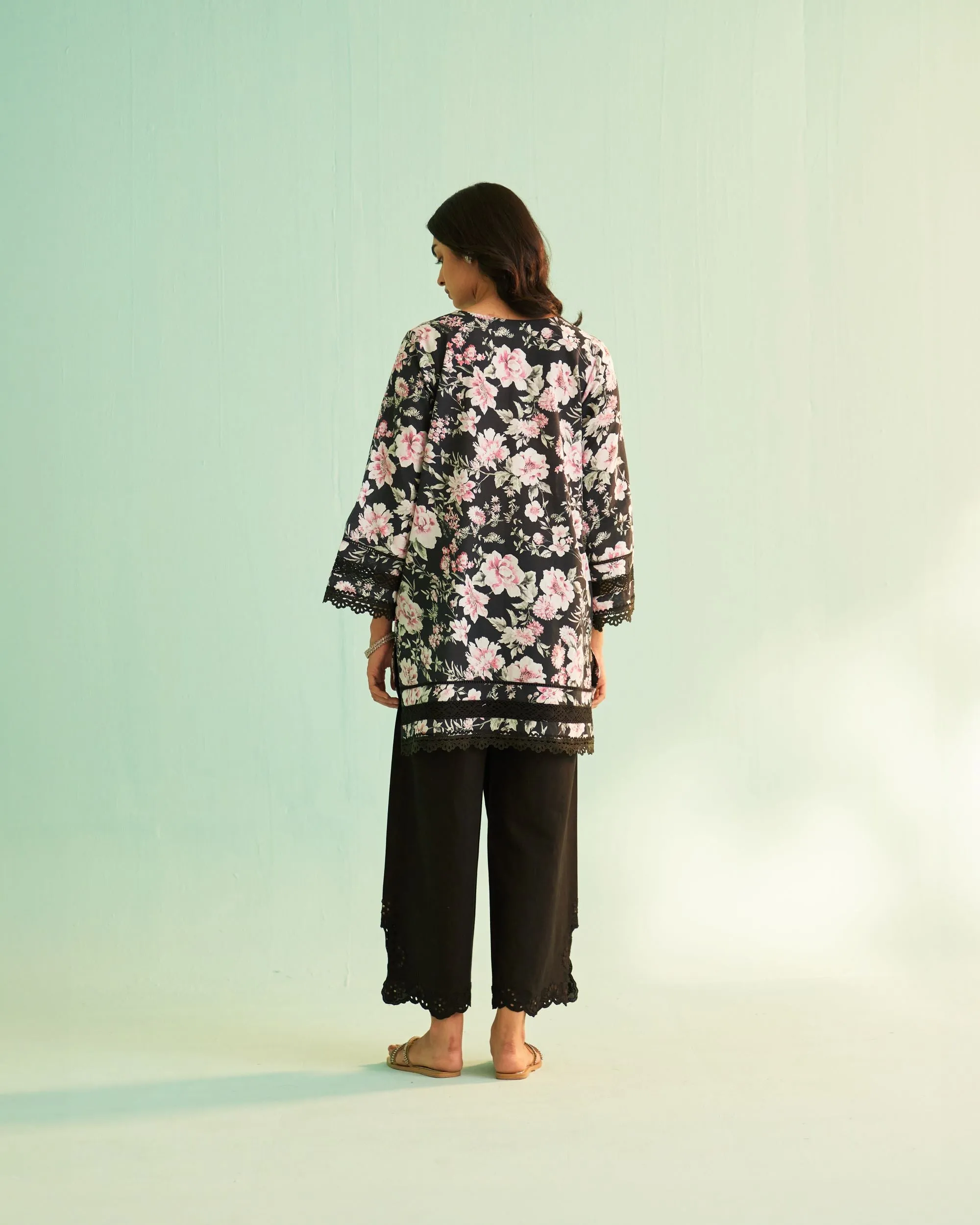 Aafreen Elegance Black Kurta Set