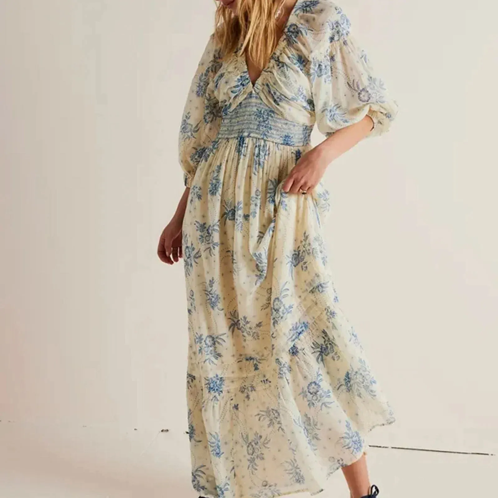 Boho Chiffon Tiered Swing Dress with Deep V Neck and Puff Sleeves