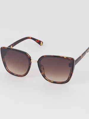 Catching rays sunnies