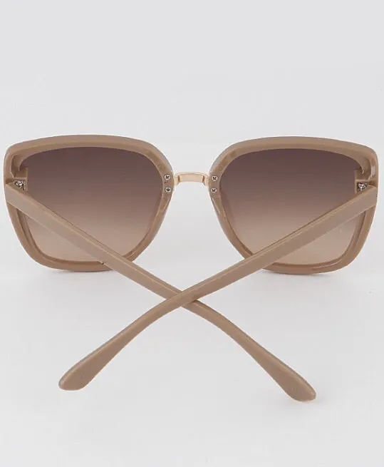 Catching rays sunnies