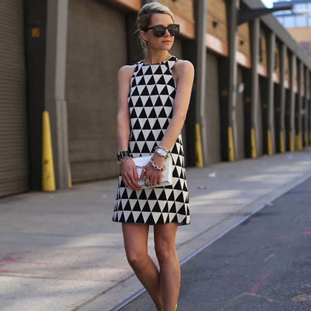 Laura Black & White Triangle Dress