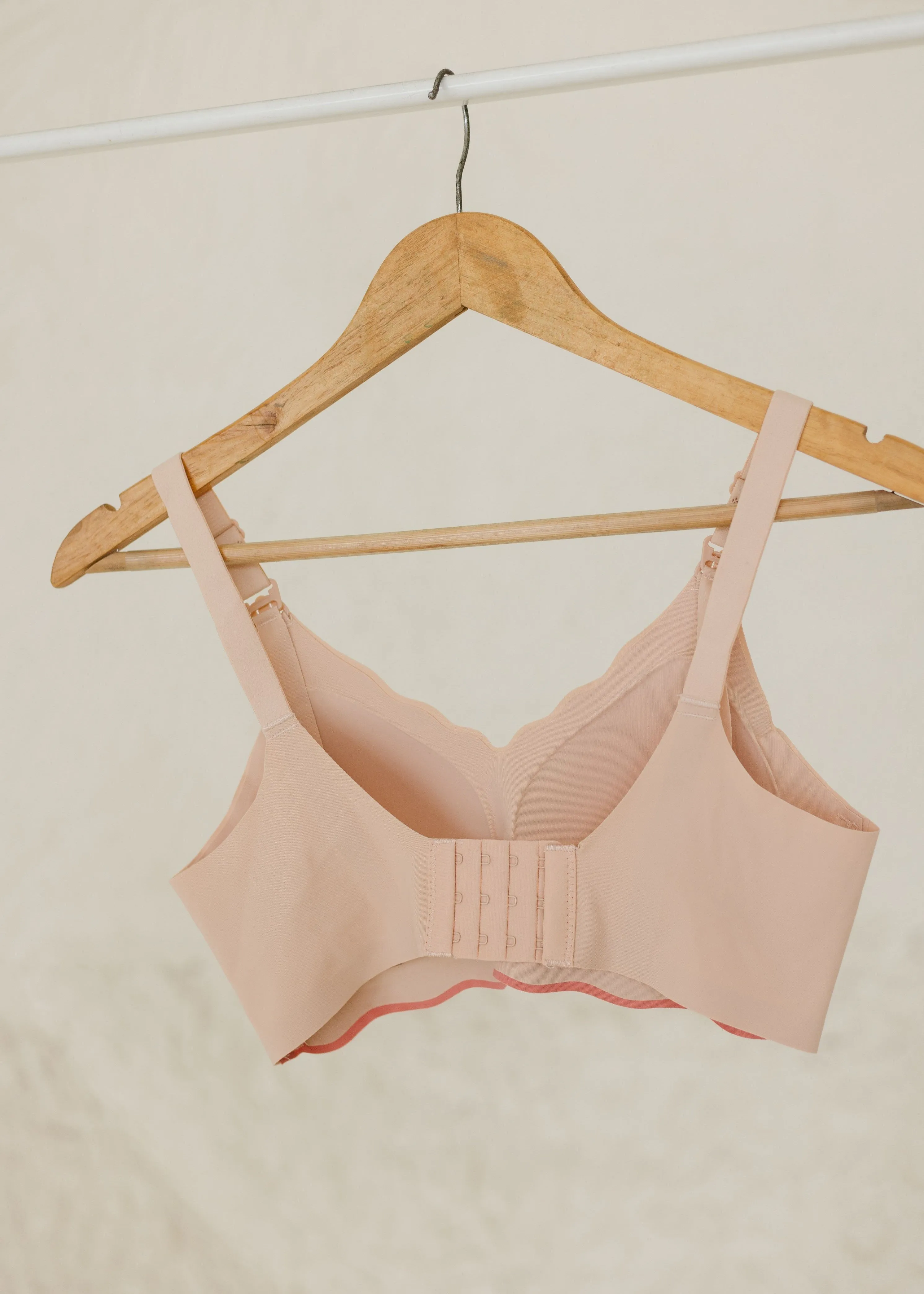 Maisie Maternity Wireless Scalloped Nursing Bra