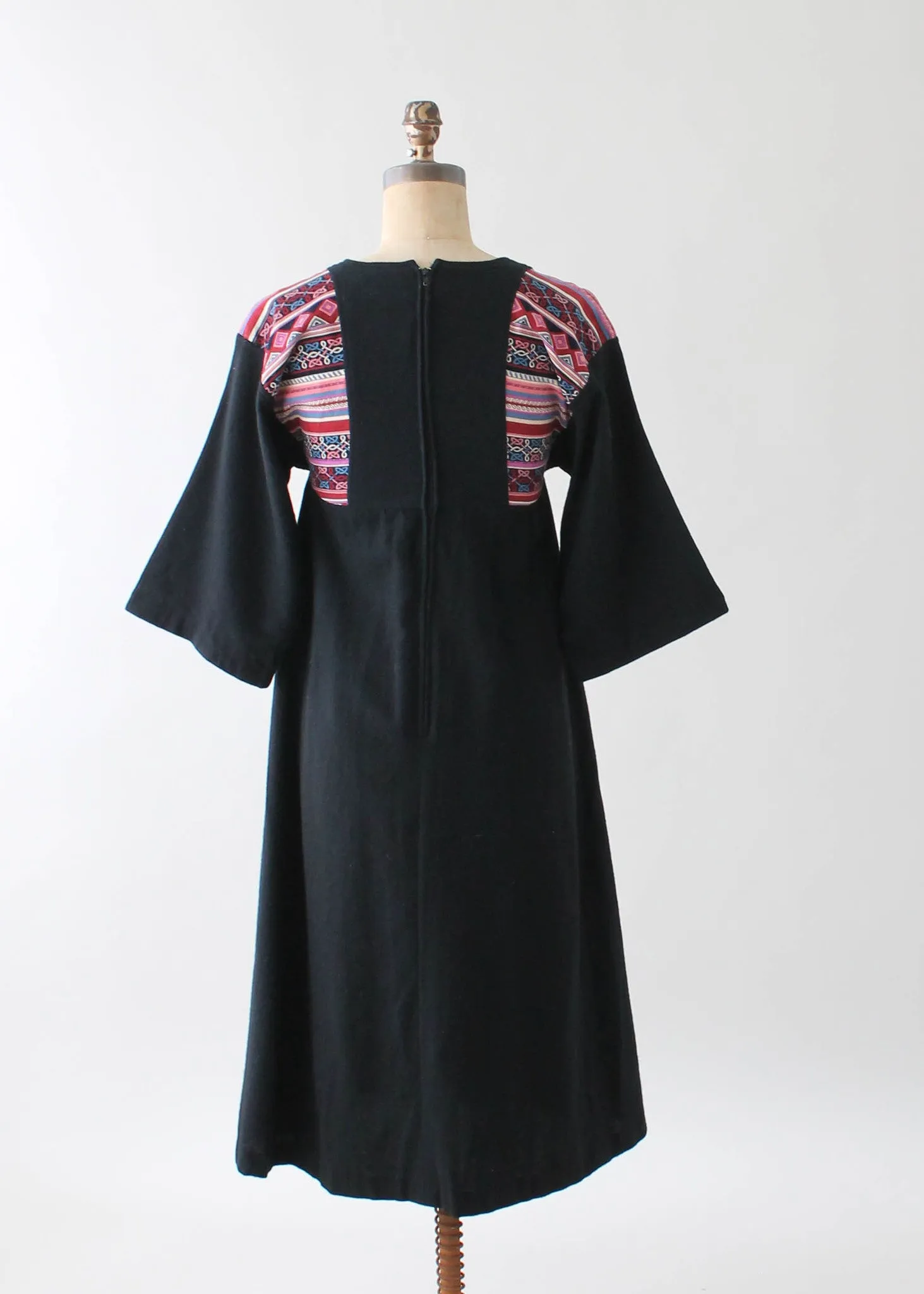 Vintage 1970s Asian Style Wool Blend Dress