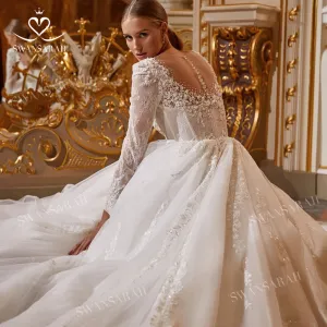 Wedding Dress Sweetheart Appliques Bride Ball Gown Royal Train
