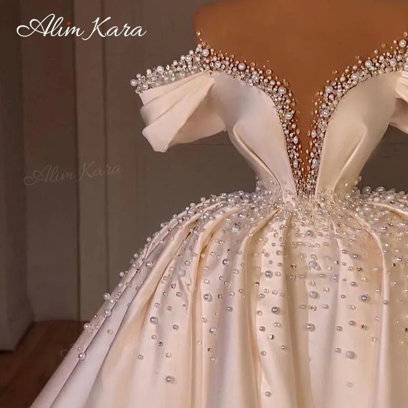 Wedding Dresses for women Satin Off Shoulder Court Train Bridal Gown