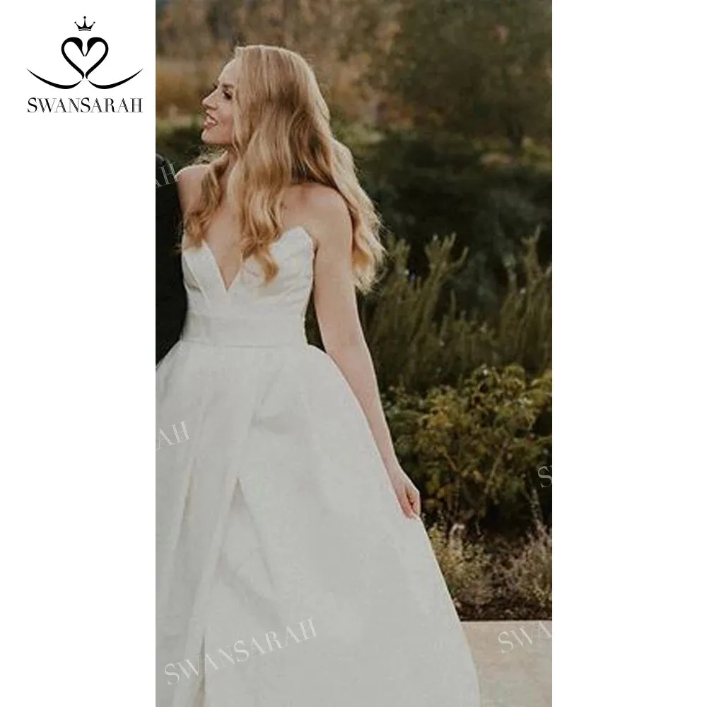 Wedding Guest Dresses: Wedding Dress Vintage Strapless A-Line Court Train Beach